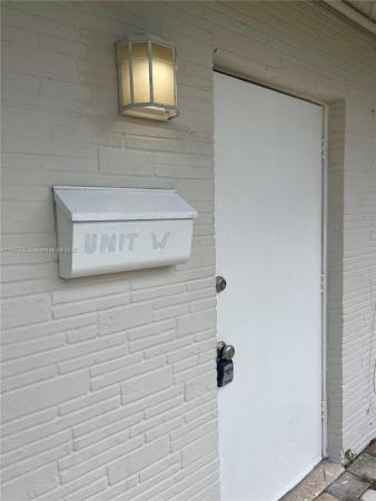Hoosier Heights, 1004 SW 24th Ave #1-West, Fort Lauderdale, Florida 33312, image 1