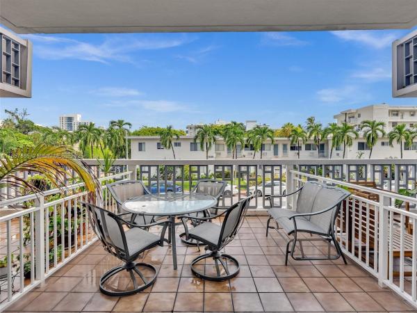 Lenox Towers, 1030 9th St #205, Miami Beach, Florida 33139, image 1