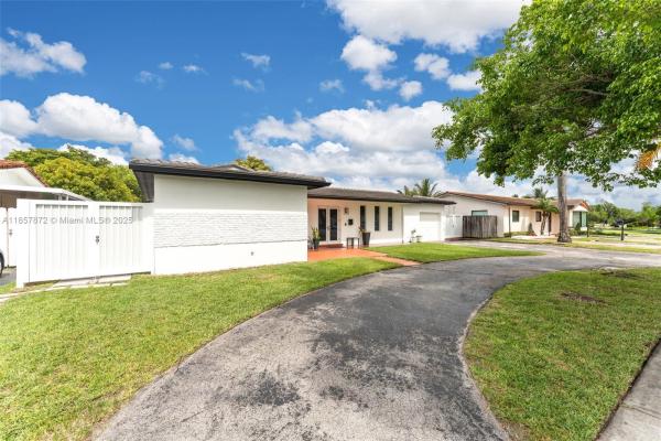 1730 SW 102nd Ave, Miami, Florida 33165, image 1