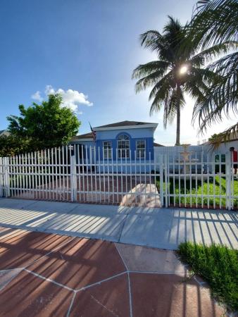 18120 SW 137th Path, Unincorporated Dade County, Florida 33177, image 1