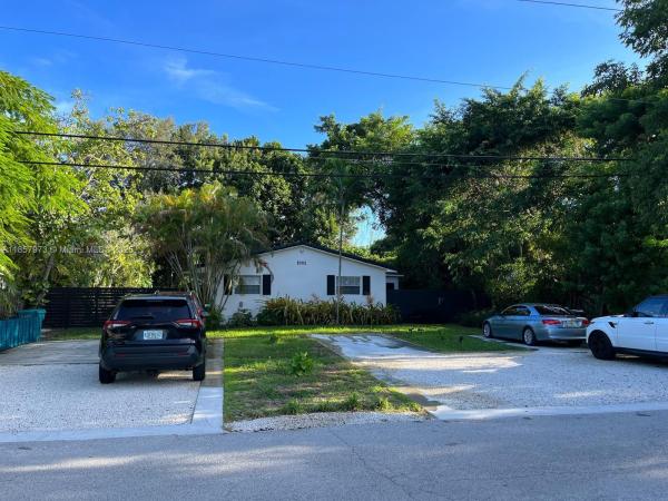 Biscayne Lawn, 1002 NE 119th St #Rear, Biscayne Park, Florida 33161, image 1