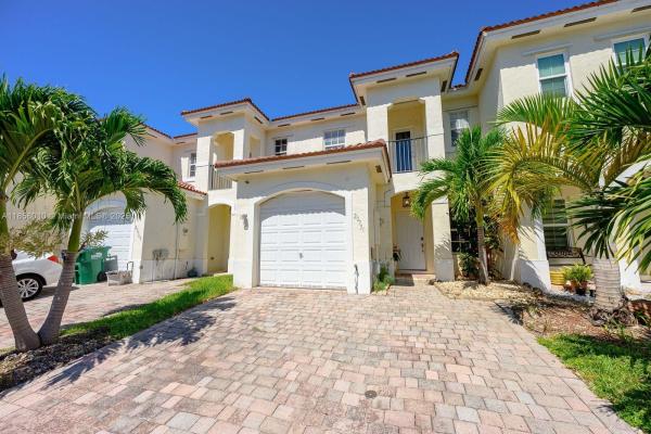 Saga Bay Townhomes, 20750 SW 79th Pl, Cutler Bay, Florida 33189, image 1