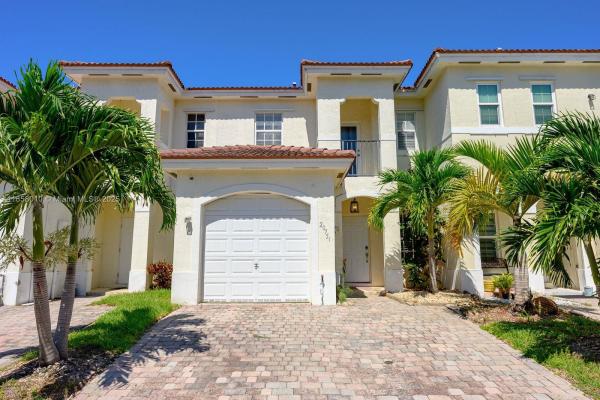 Saga Bay Townhomes, 20750 SW 79th Pl, Cutler Bay, Florida 33189, image 2