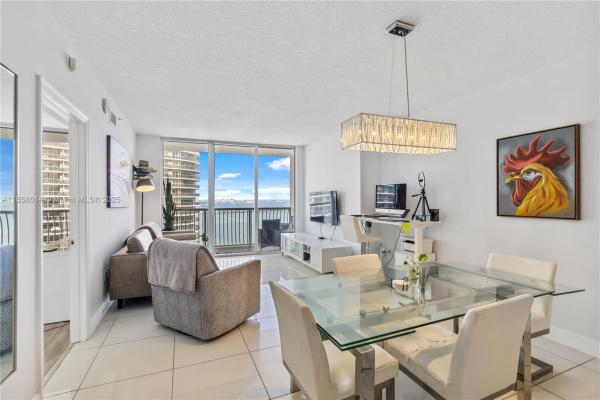 Opera Tower, 1750 N Bayshore Dr 4403, Miami, Florida 33132, image 1