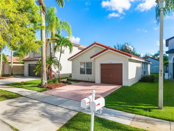 Silver Lakes, 17379 SW 22nd St, Miramar, Florida 33029, image 1