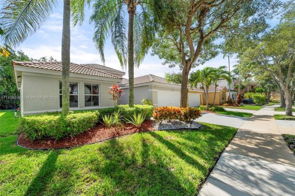 Cypress Ridge, 4265 Palmetto Trl, Weston, Florida 33331, image 2
