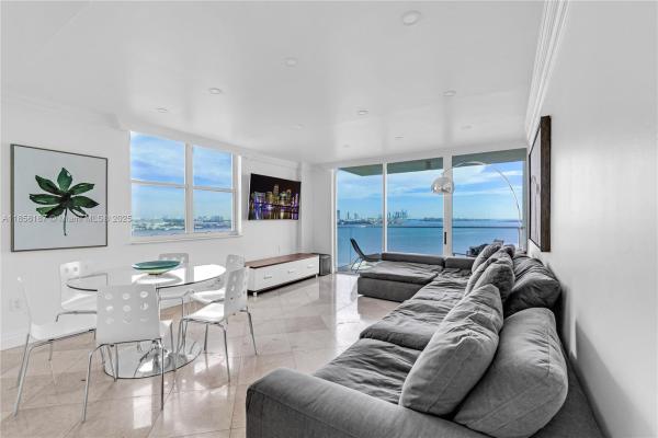 St Louis, 800 Claughton Island Dr #1601, Miami, Florida 33131, image 1