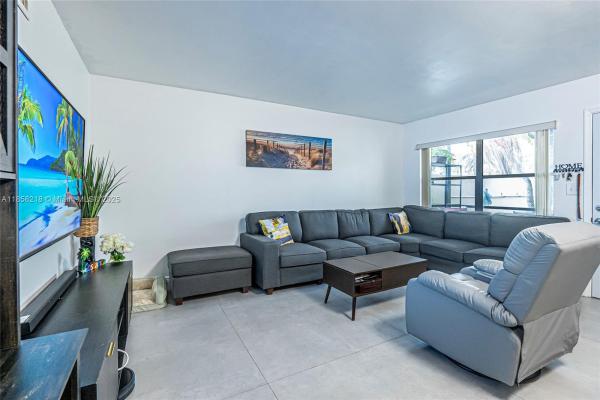 Santa Monica, 1425 Arthur St #116B, Hollywood, Florida 33020, image 1
