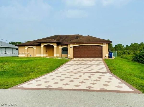 1816 Tomaso Ave, Lehigh Acres, Florida 33972, image 1