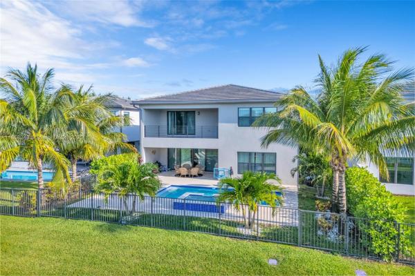 Lotus, 17521 Sparkling River Rd, Boca Raton, Florida 33496, image 1