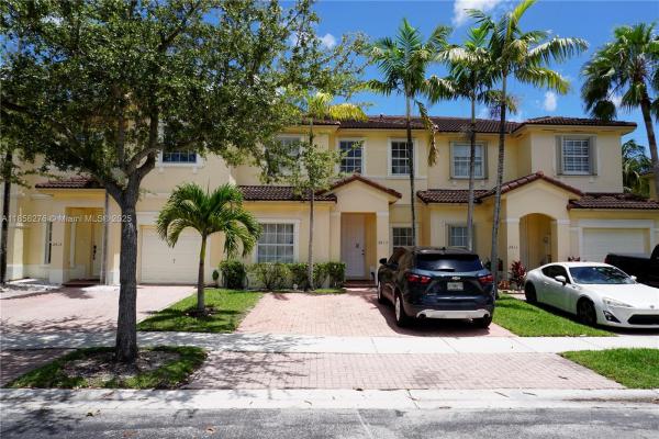2413 NE 42nd Ave, Homestead, Florida 33033, image 1