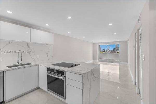 Lincoln West Towers, 1331 Lincoln Rd #1302, Miami Beach, Florida 33139, image 1