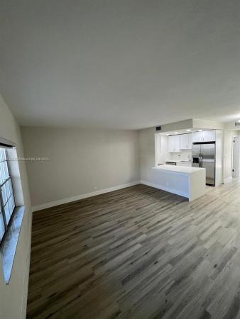 2665 Middle River Dr #4, Fort Lauderdale, Florida 33306, image 1