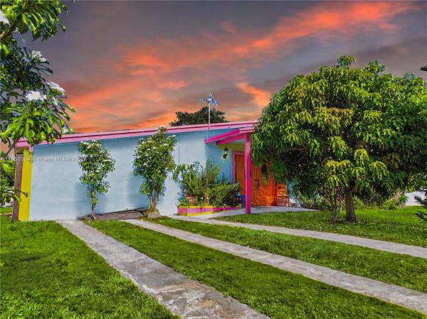 Homestead Lake Park Homes, 30090 SW 147th Ct, Leisure City, Florida 33033, image 3