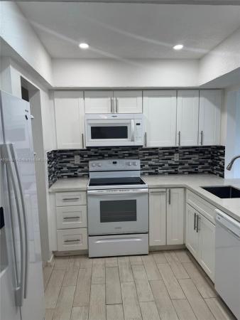 Mirror Lake Estates, 7400 NW 16th St #7404, Plantation, Florida 33313, image 1