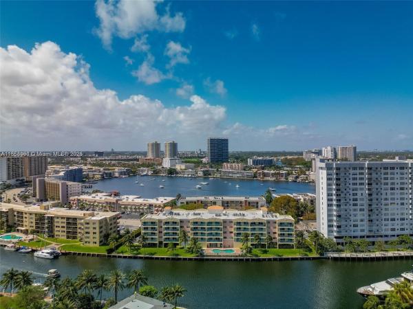 Hallandale Yacht Club, 201 Golden Isles Dr #510, Hallandale Beach, Florida 33009, image 1
