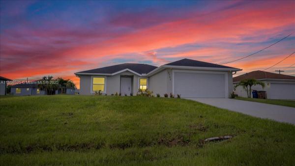2702 46th St Sw, Lehigh Acres, Florida 33976, image 1
