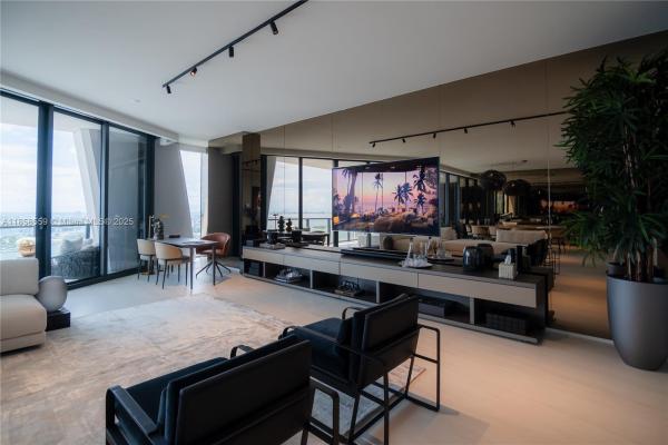 One Thousand Museum, 1000 Biscayne Blvd #3502, Miami, Florida 33132, image 2