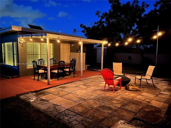 Collier Estates, 670 NE 57th Ct, Oakland Park, Florida 33334, image 1
