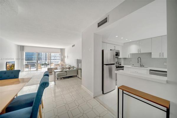 The Hemispheres, 1950 S Ocean Dr #7G, Hallandale Beach, Florida 33009, image 1