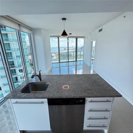 MarinaBlue, 888 Biscayne Blvd #2012, Miami, Florida 33132, image 2