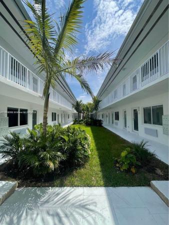 Lincoln, 1535 Michigan Ave #12, Miami Beach, Florida 33139, image 1