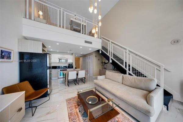 Vizcayne South, 253 NE 2 St 427, Miami, Florida 33132, image 1