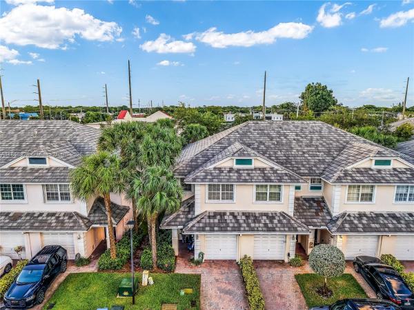 Cambridge Park, 3087 NW 30th Pl, Oakland Park, Florida 33311, image 2