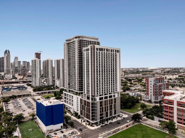 Uni Tower, 1642 NE 1st Ave #1105, Miami, Florida 33132, image 1