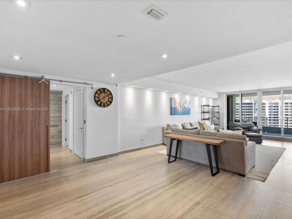 Ocean Tower, 799 Crandon Blvd #1208, Key Biscayne, Florida 33149, image 2