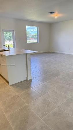 2984 SE 23rd Ave #., Unincorporated Dade County, Florida 33035, image 1