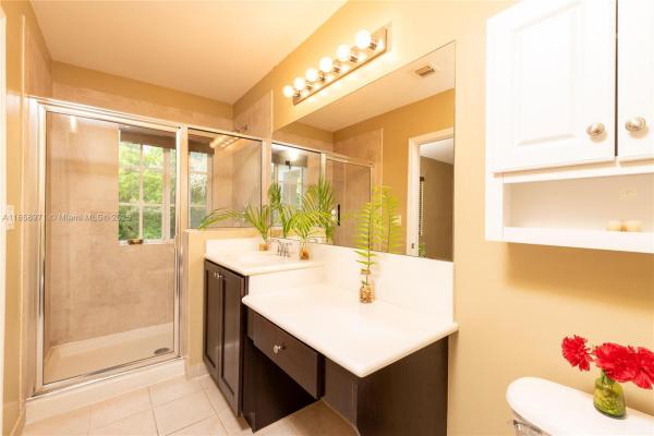 Mandarin Lakes, 14140 SW 275th St, Naranja, Florida 33032, image 2