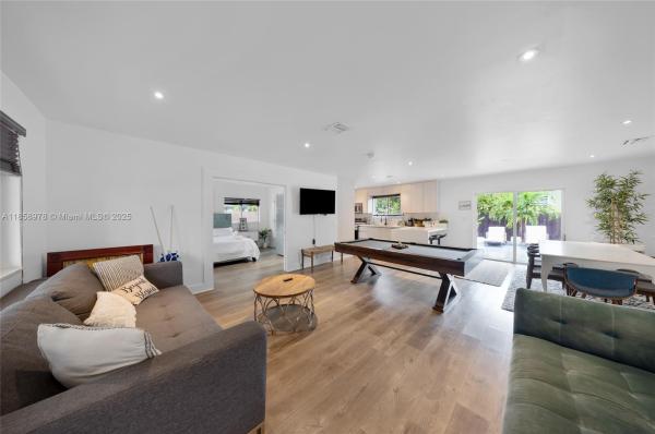 Brentwood, 201 NE 48th St, Miami, Florida 33137, image 1