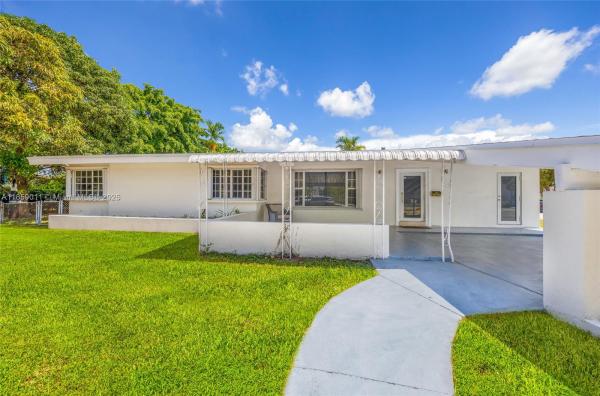 Treasure Island, 1700 N Treasure Dr 0, North Bay Village, Florida 33141, image 1