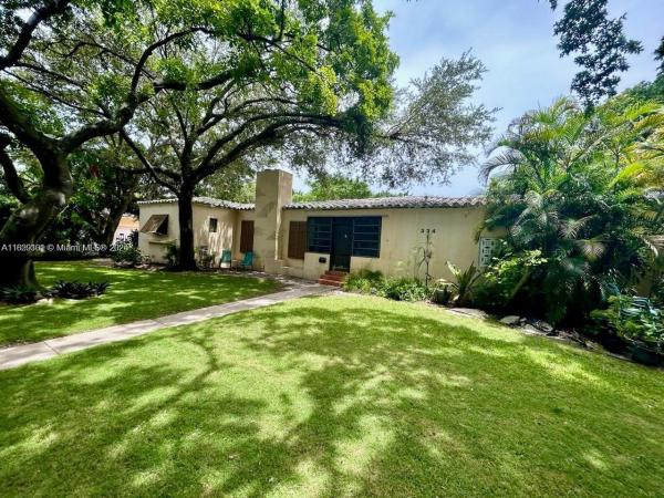 334 NE 107th St, Miami, Florida 33161, image 1