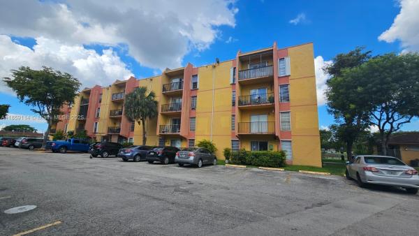 Sunset Villas, 4709 NW 7th St 105-9, Miami, Florida 33126, image 1