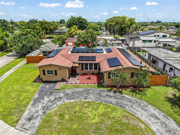 Fairway Lake South, 16103 SW 108th Ct, Palmetto Estates, Florida 33157, image 2