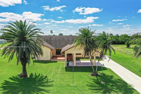 Redland No HOA, 19900 SW 326th St, Redland, Florida 33030, image 2