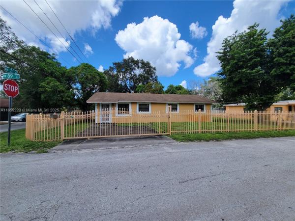 8901 NW 21st Ave, Miami, Florida 33147, image 1