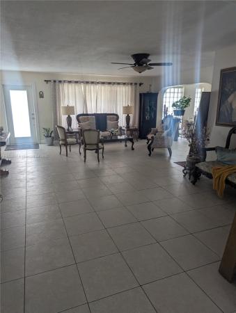 Carol City, 4720 NW 179th St, Miami Gardens, Florida 33055, image 3