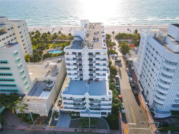 Vendome Place, 4301 Collins Ave #907, Miami Beach, Florida 33140, image 1