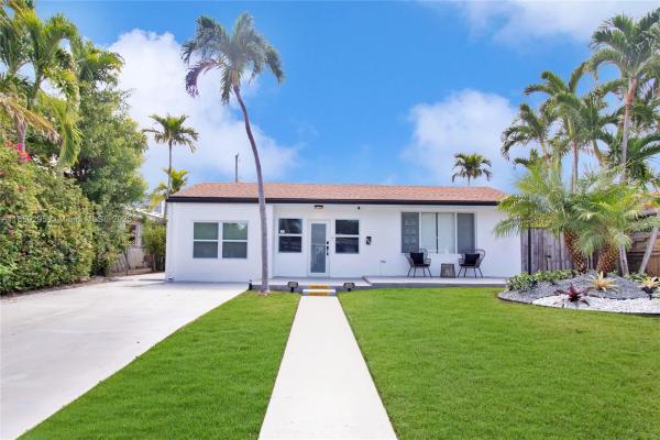 Treasure Island, 7517 Hispanola Ave, North Bay Village, Florida 33141, image 1
