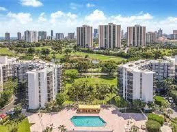 Biscaya, 20500 W Country Club Dr 308, Aventura, Florida 33180, image 1