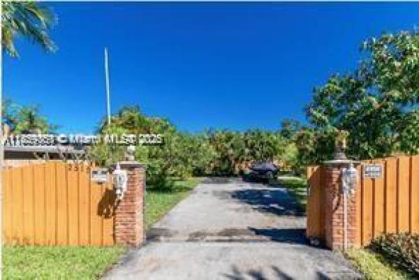 Hollywood Terrace, 2515 Garfield St, Hollywood, Florida 33020, image 1
