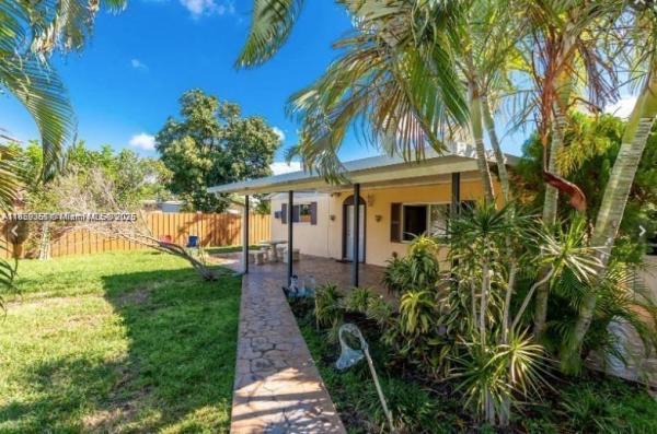Hollywood Terrace, 2515 Garfield St, Hollywood, Florida 33020, image 2