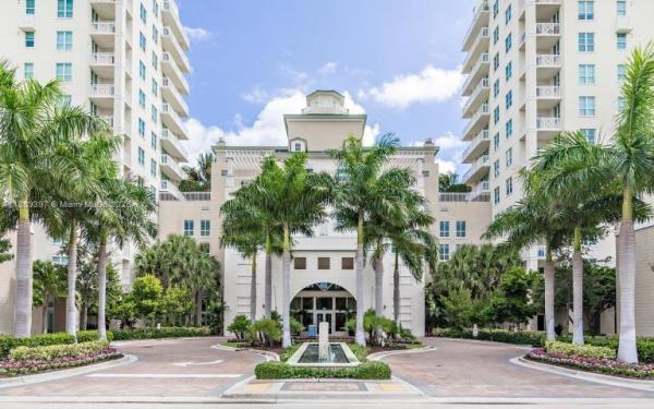 Casa Costa, 450 N Federal Hwy #1207, Boynton Beach, Florida 33435, image 1