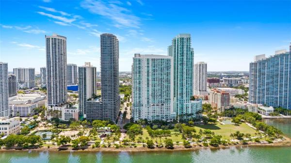 1800 Club, 1800 N Bayshore Dr #3704, Miami, Florida 33132, image 1