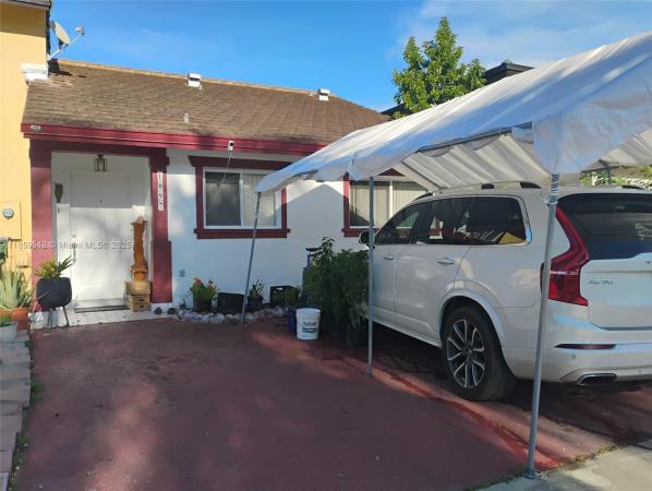 1097 SE 12th Ter, Homestead, Florida 33035, image 1