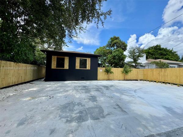 Dupont, 3 NE 70th St #2, Miami, Florida 33138, image 1