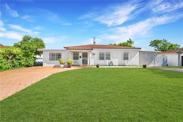 7435 SW 34th St, Unincorporated Dade County, Florida 33155, image 1